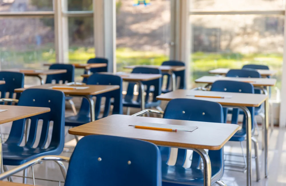 เลือกโรงเรียนมัธยมให้ลูก ต้องดูอะไรบ้าง