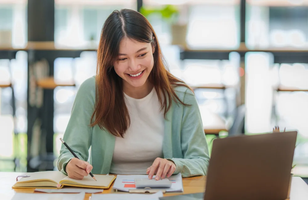 รวม 7 วิธีฝึกภาษาอังกฤษให้เป๊ะ อยากเก่งภาษาต้องดู