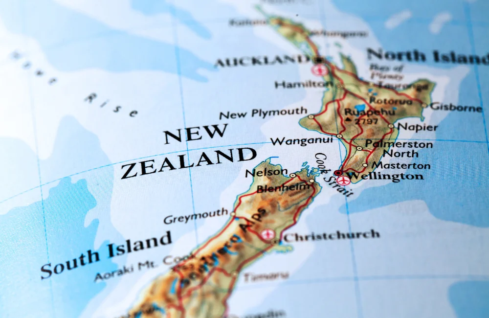 รวม 6 โรงเรียนในนิวซีแลนด์