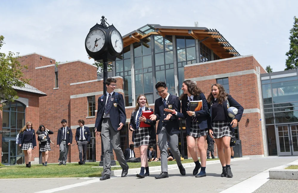 ข้อดีข้อเสียของการเรียนต่างประเทศ