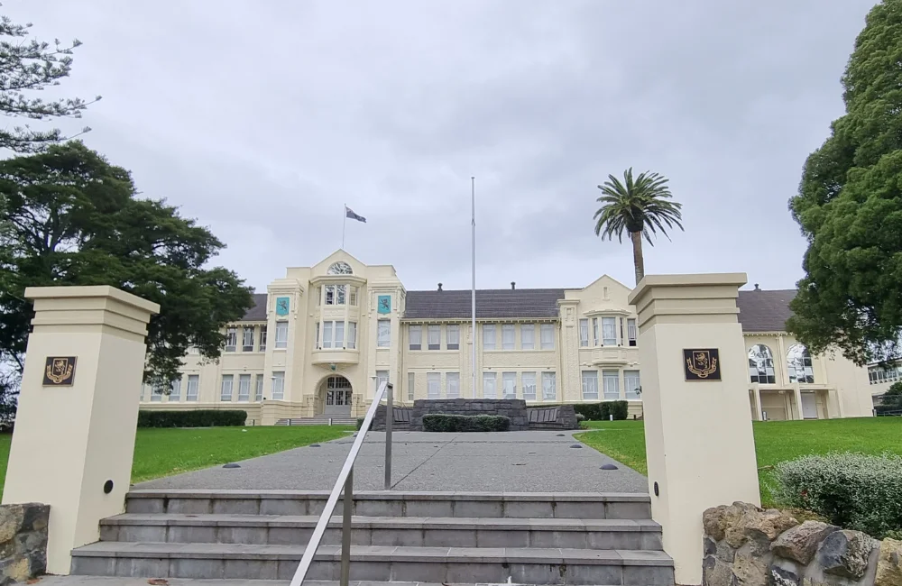 Mount Albert Grammar School